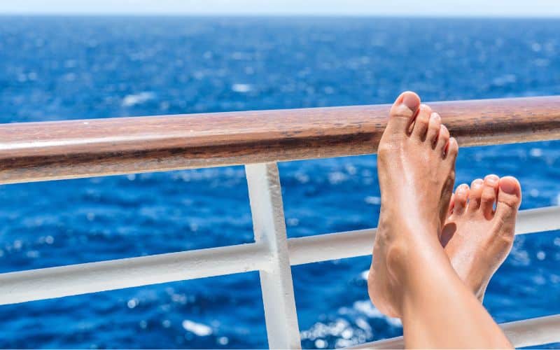 feet on a cruise ship