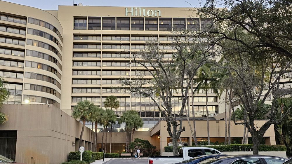 Hilton parking near Miami Airport