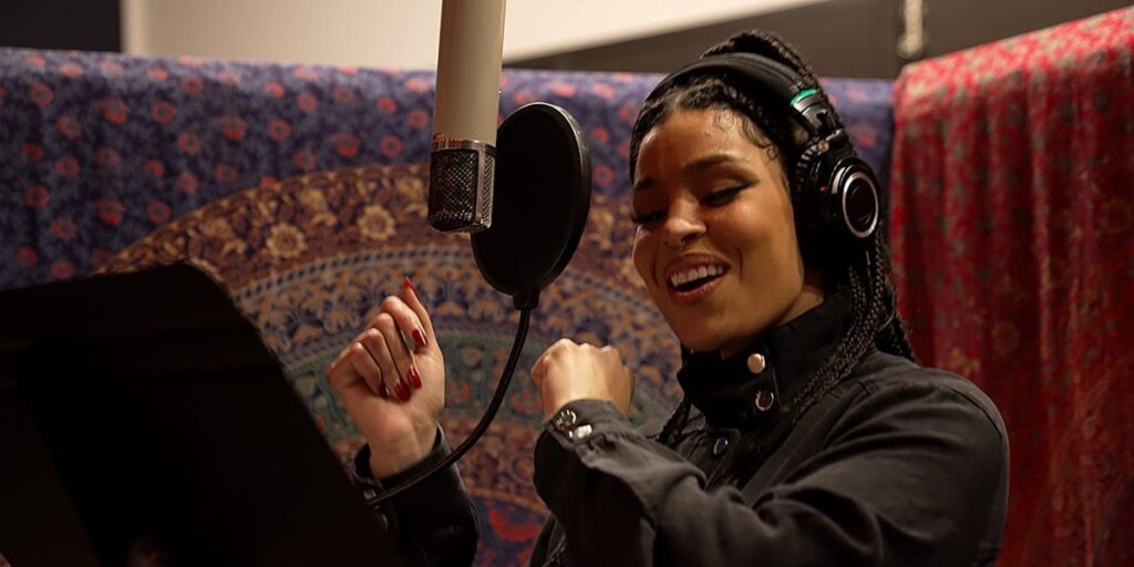 Jordin Sparks Live the Adventure Disney Treasure