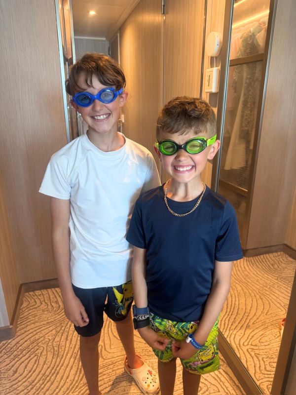 Kids in swimming goggles on cruise ship
