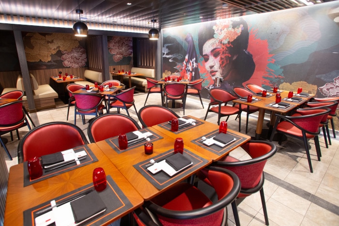 Izumi sushi on Utopia of the Seas
