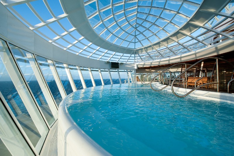 Allure of the Seas whirlpool