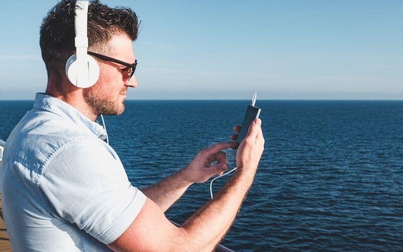 crew member texting